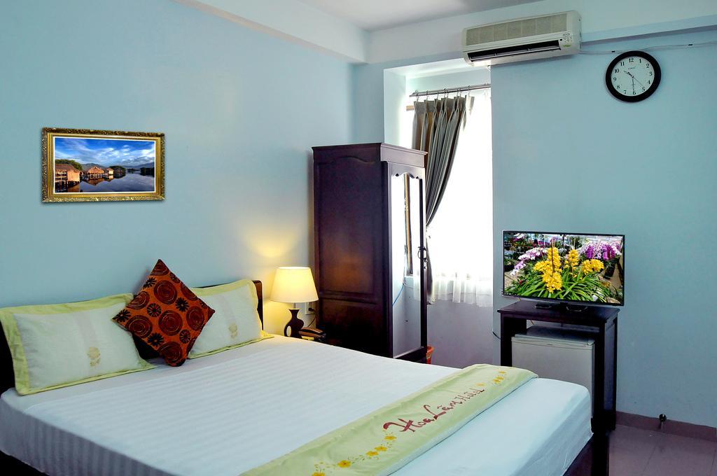 Hoa Lam Hotel Nha Trang Room photo